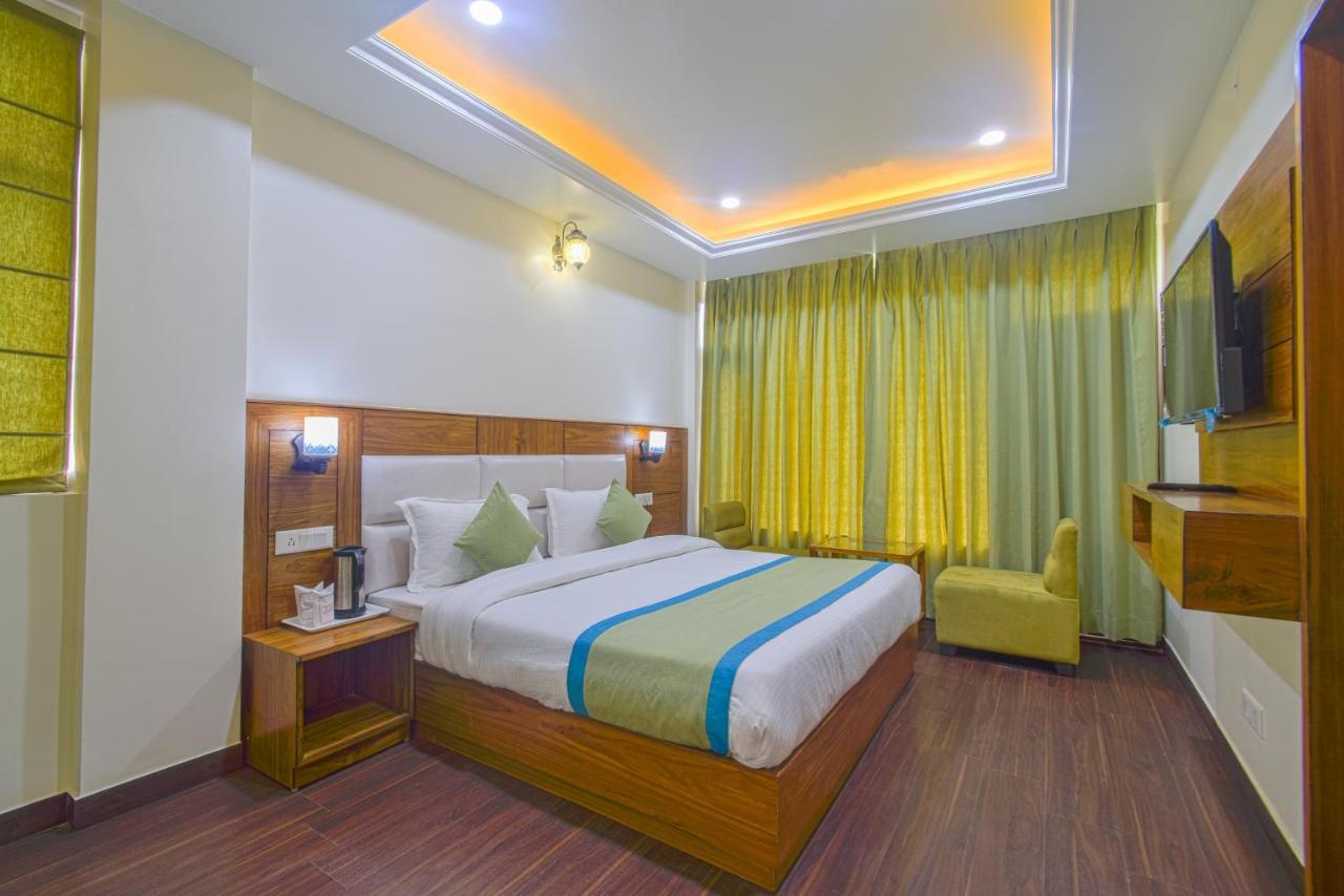 Hotel The Paal Shimla Zewnętrze zdjęcie